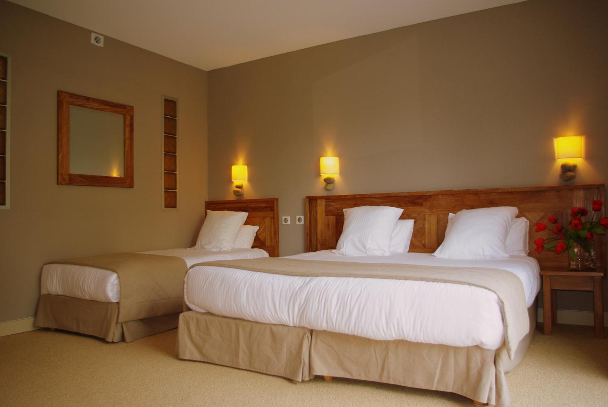 Triple Room with Countryside View