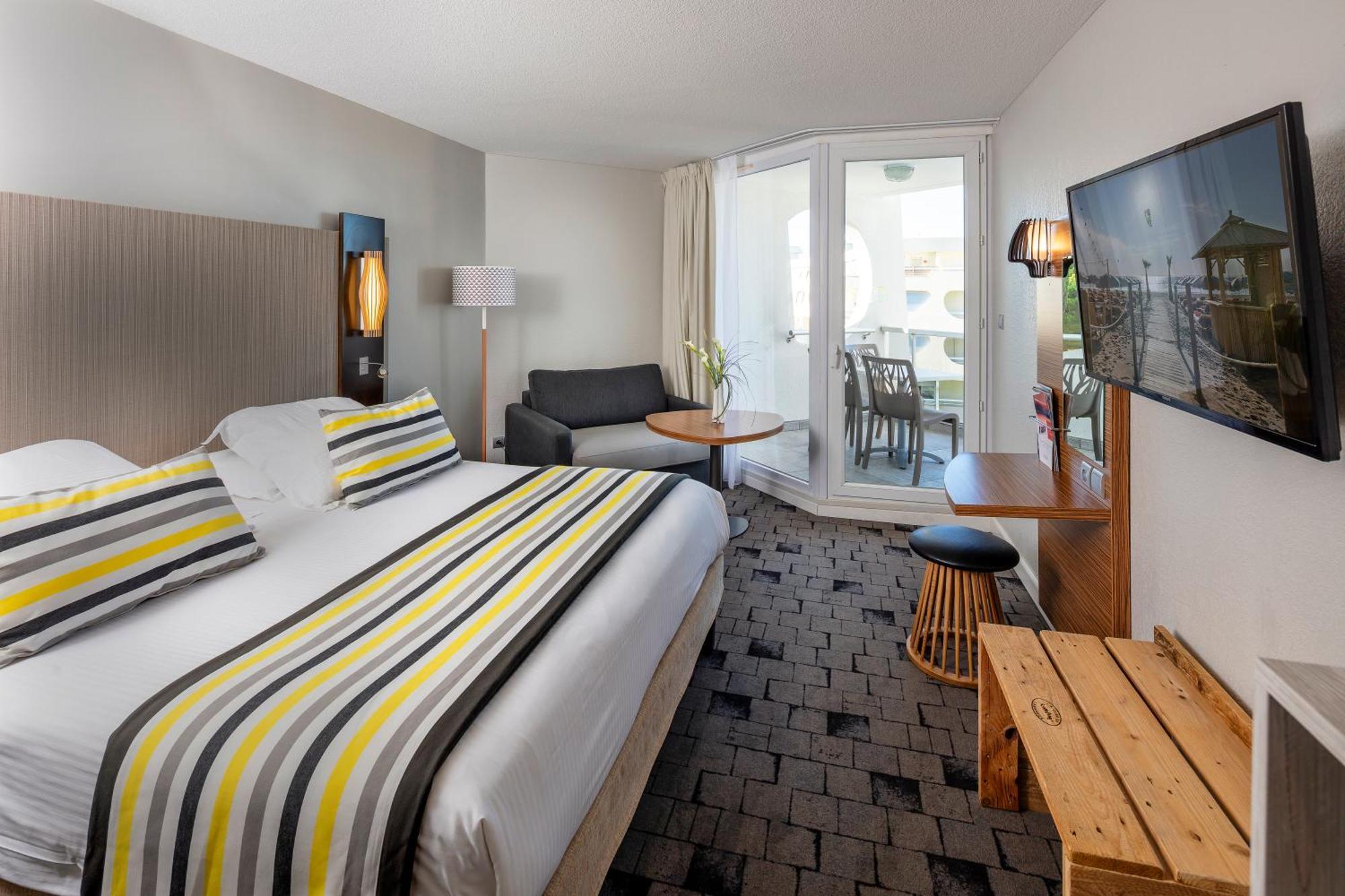 Double Room Side Sea View