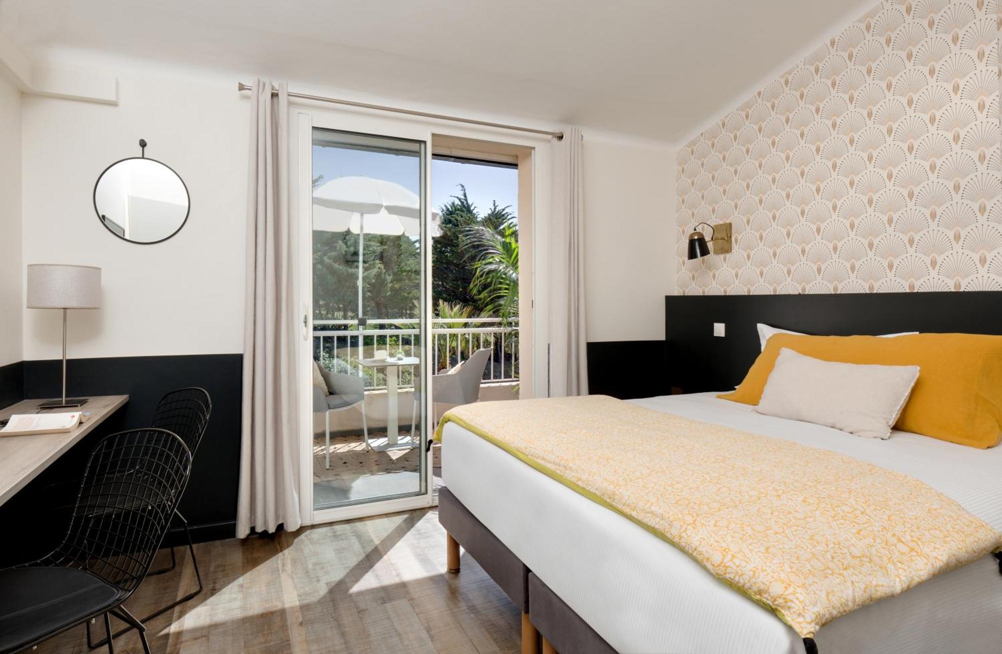 Double Room with Garden View