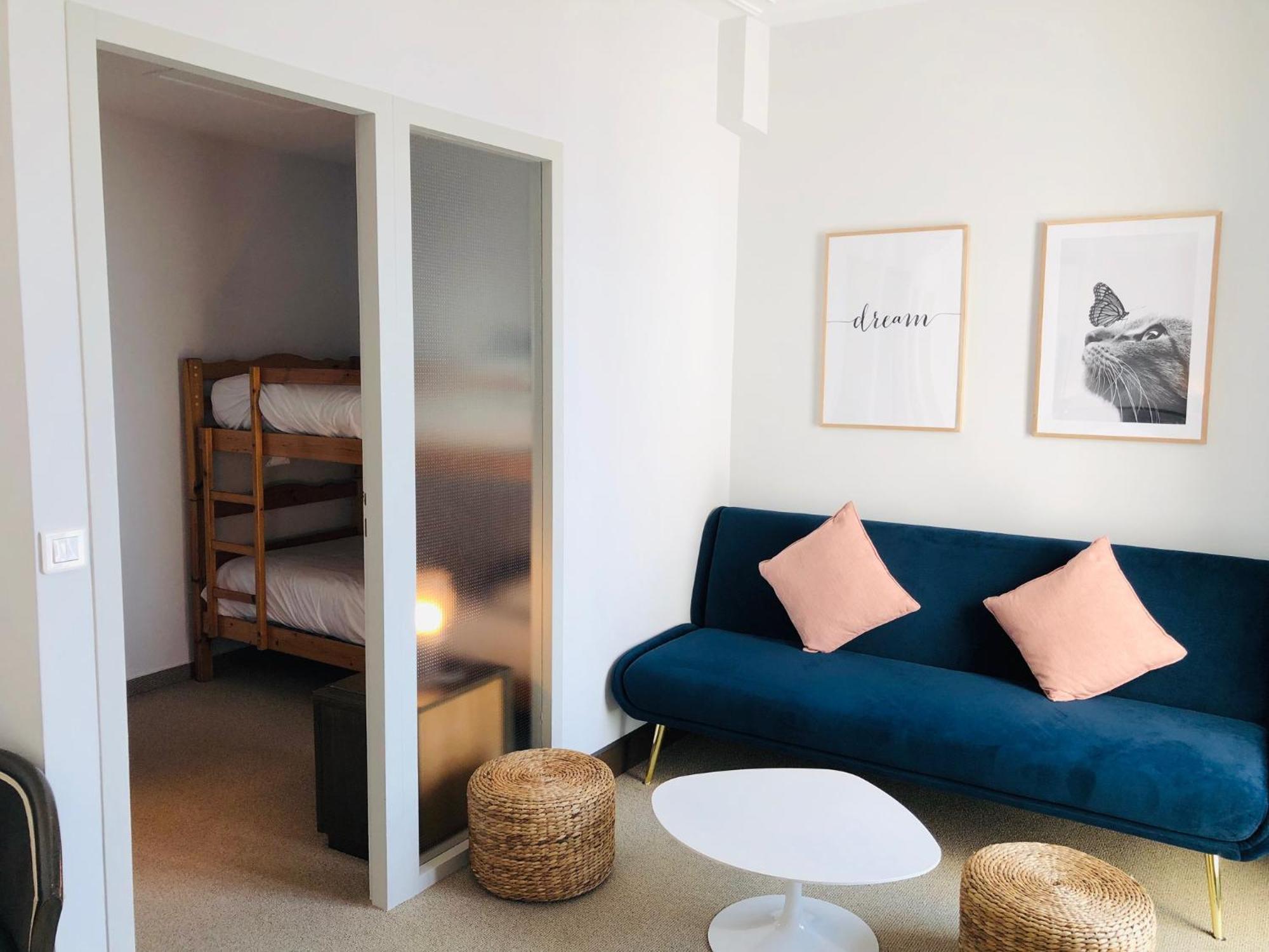 Chambre Familiale - Vue Latérale sur Mer