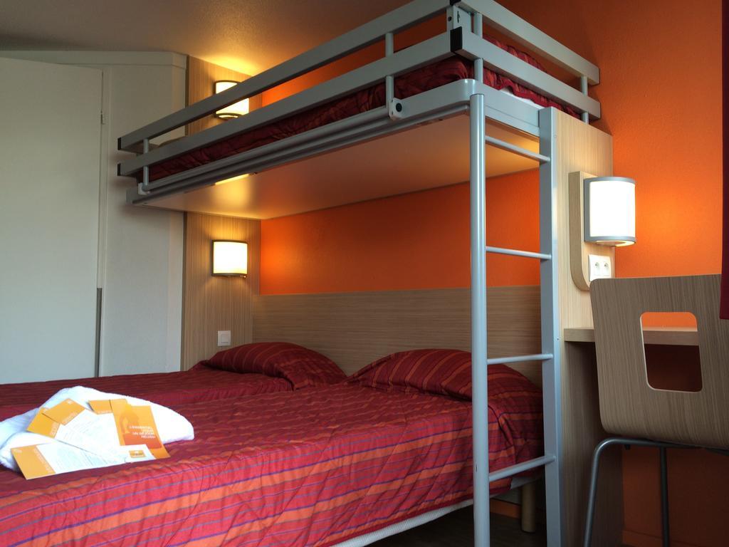 Triple Room 1 Double Bed 1 Single Bed