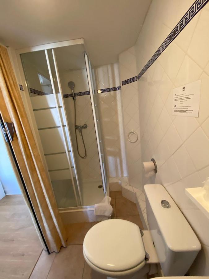 Standard Triple Room Sea View