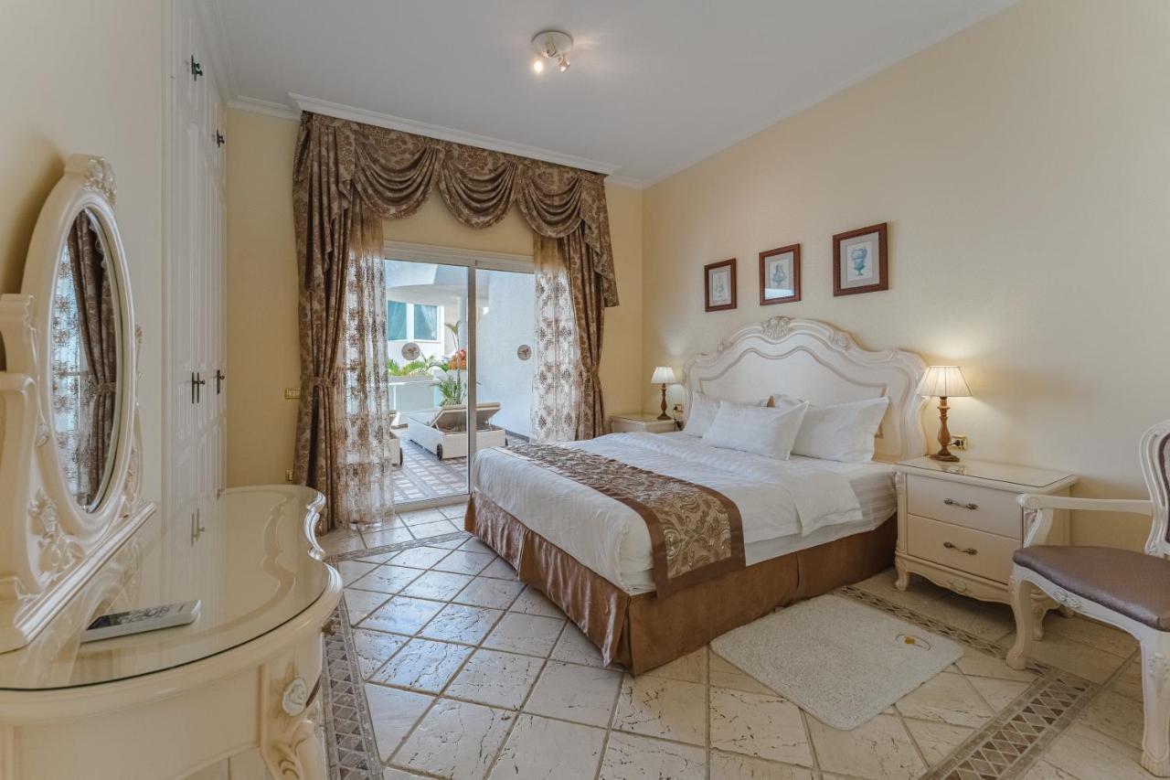 Family Suite Balcony