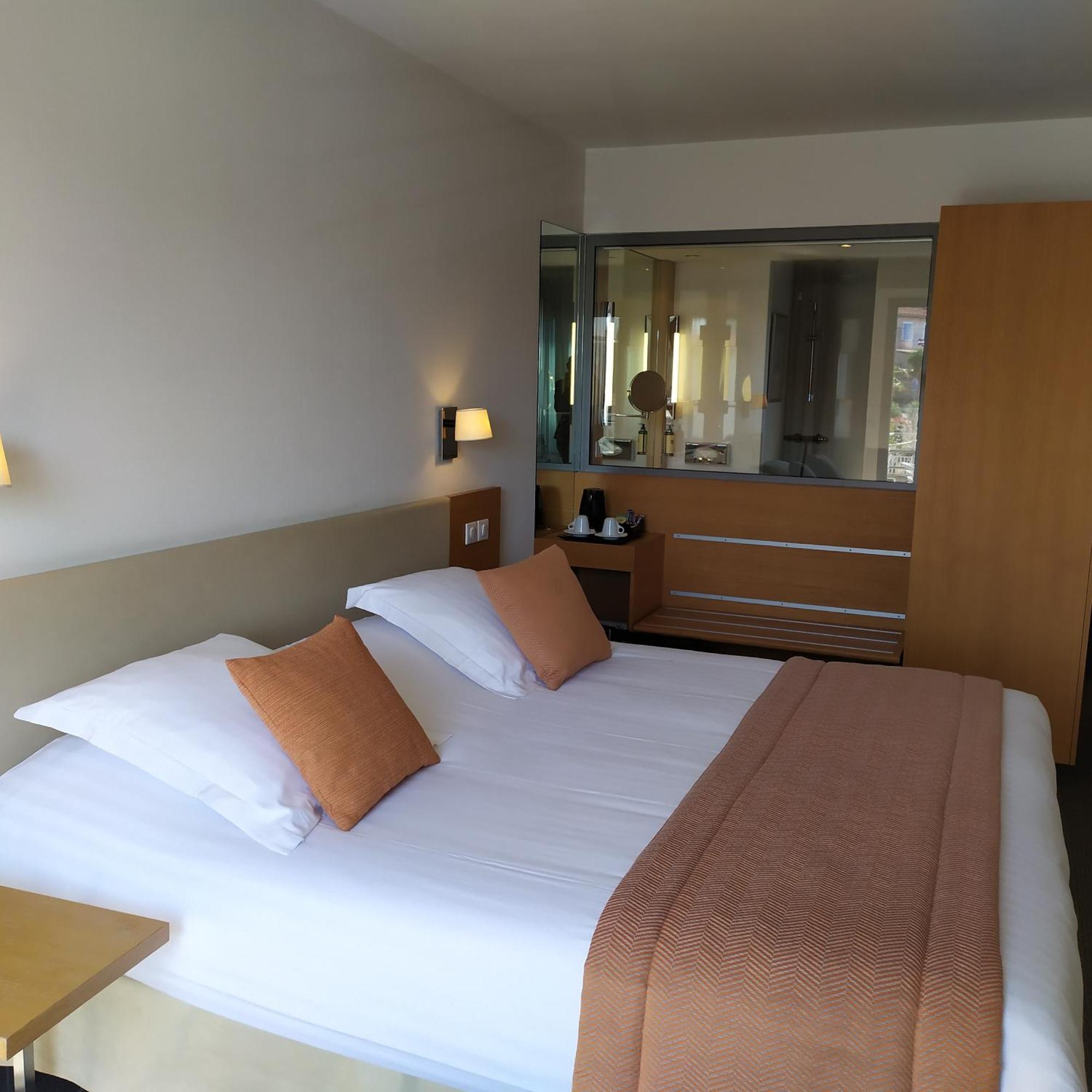 Comfort Queen Room Balcony
