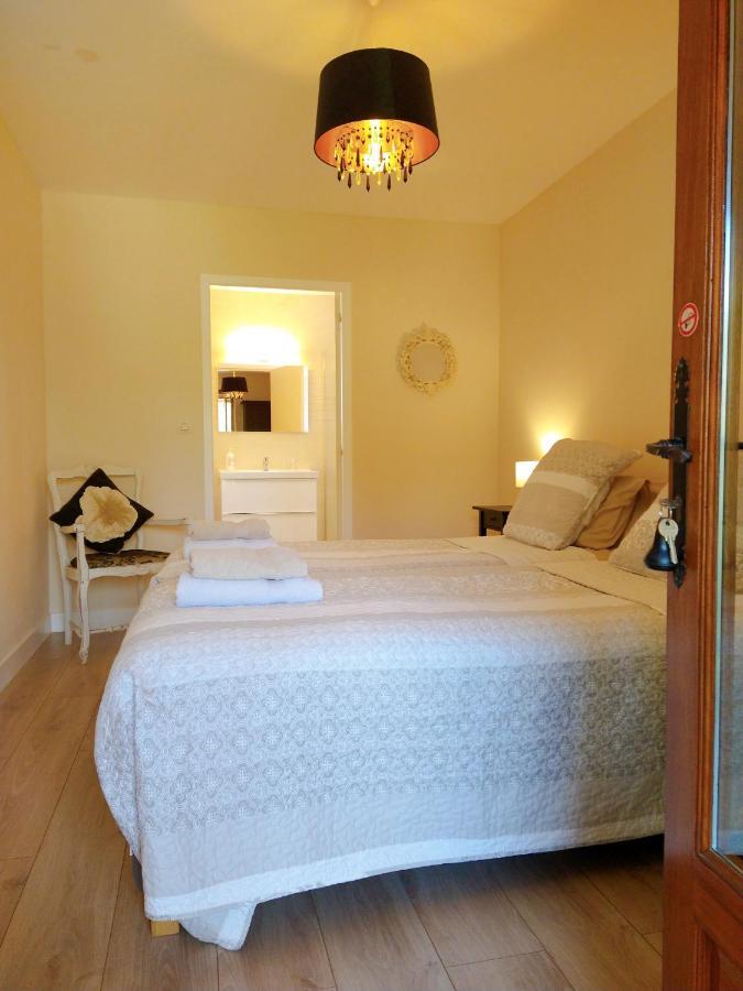 Twin Room Private Bathroom
