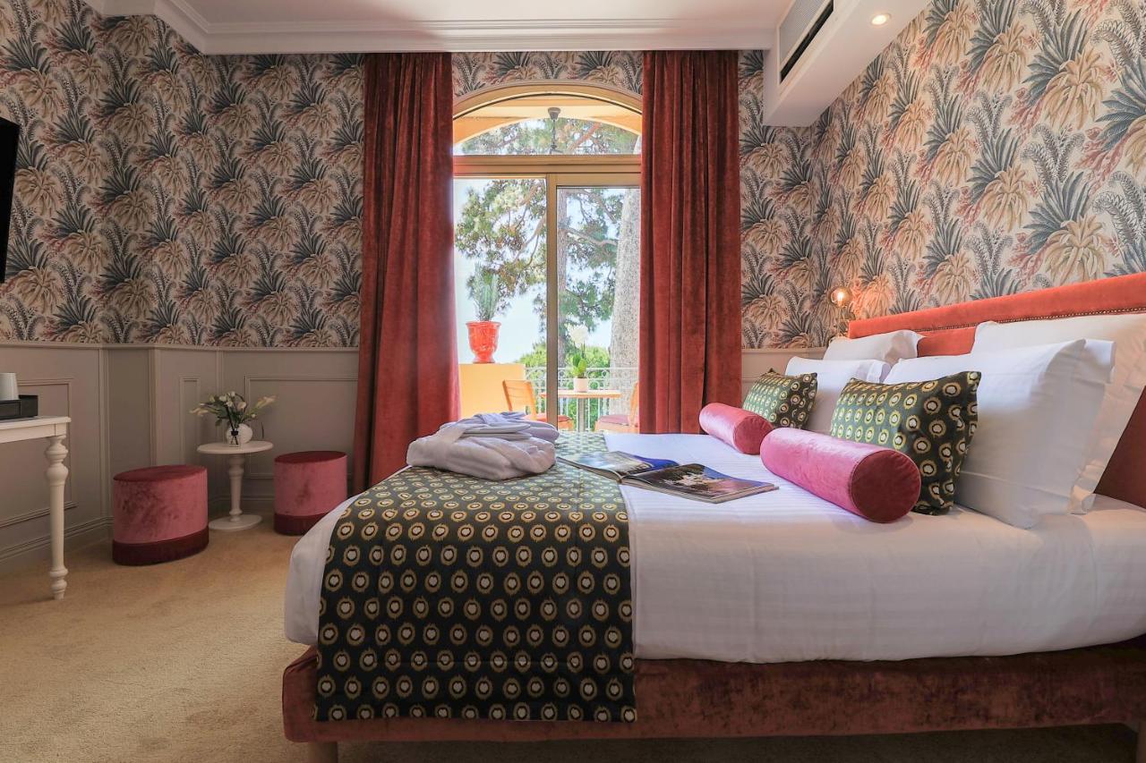 Quarto Duplo com Vista do Jardim