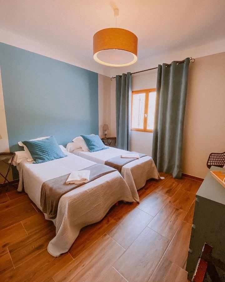 Double Room,1243657732:JPEG