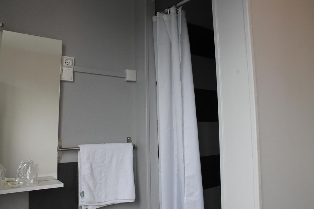Double Room Shared Toilet,215230085:JPEG