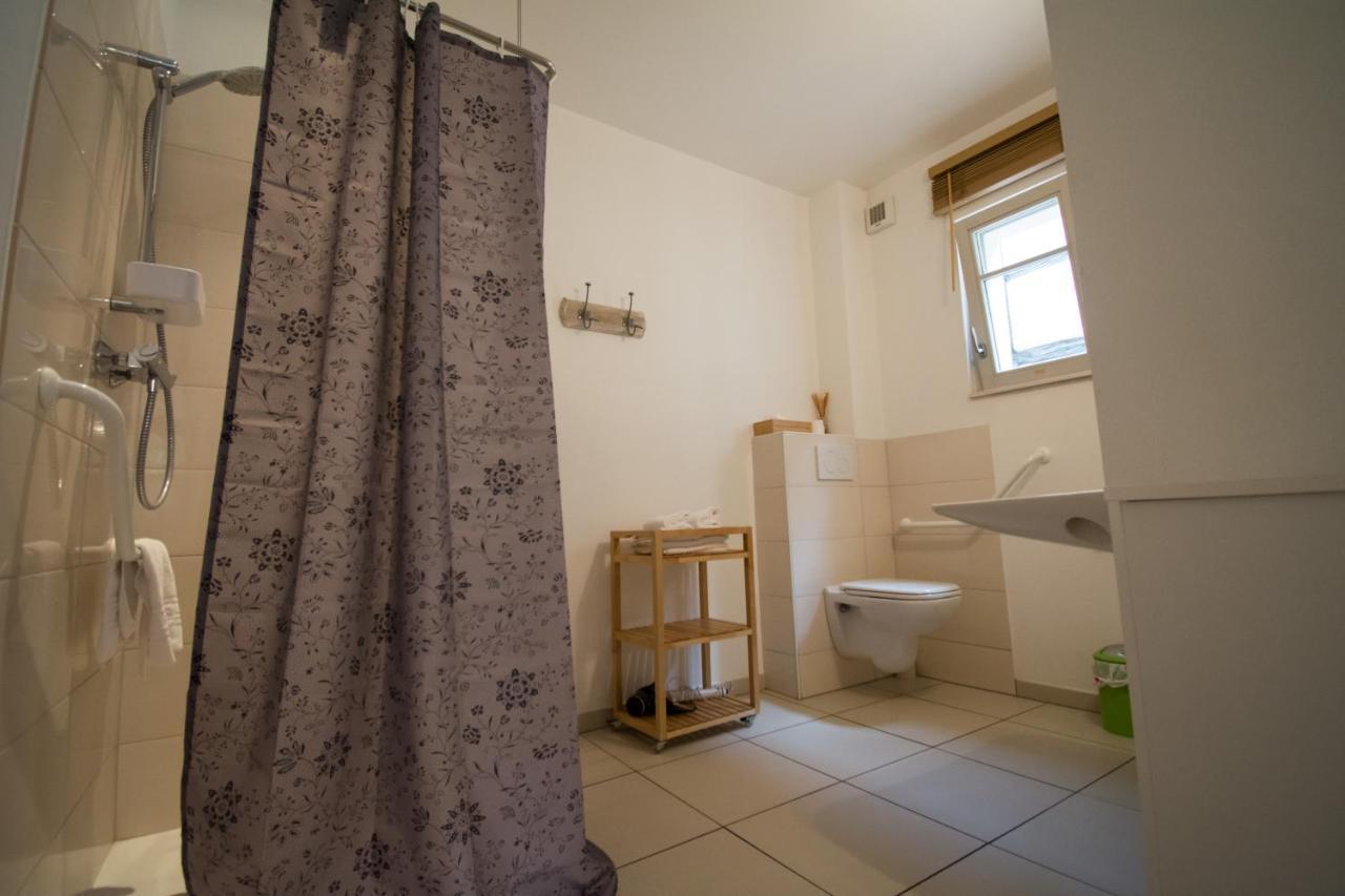 Double Room Private Bathroom
