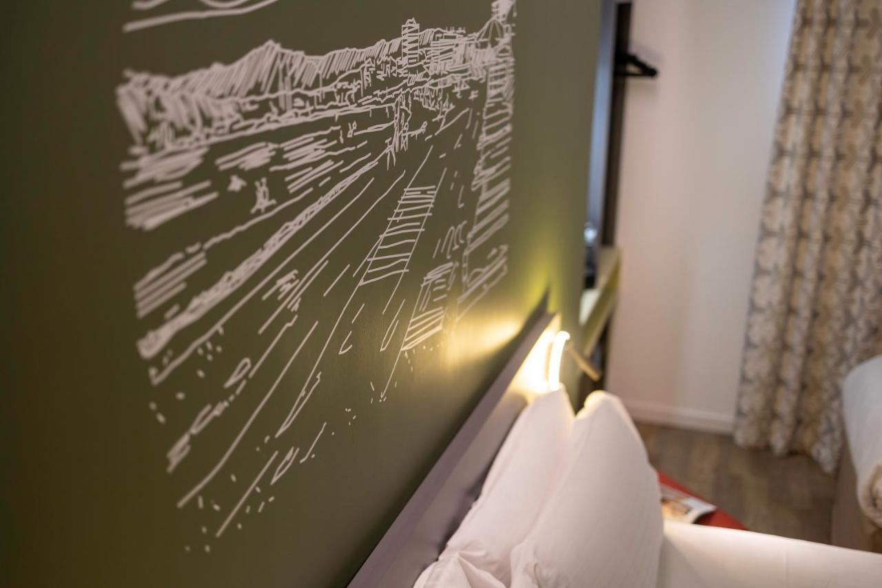 Comfort Twin Room