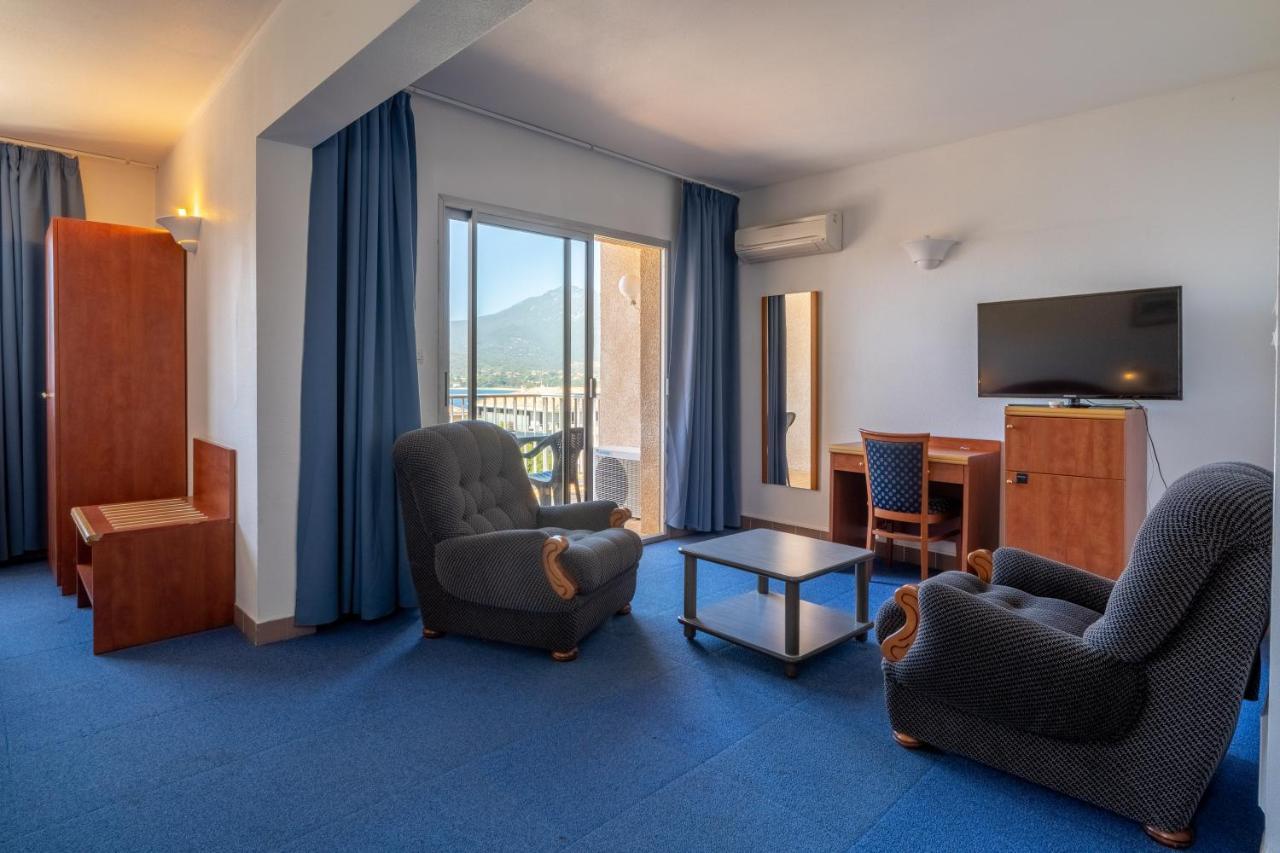 Chambre Quadruple - Vue sur Mer