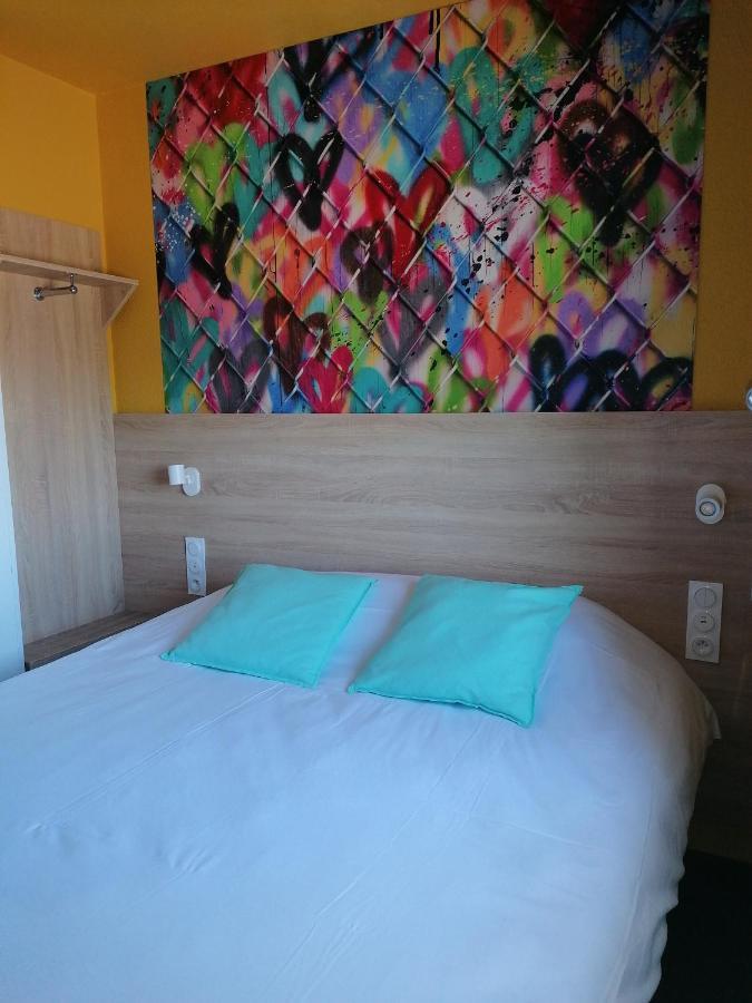 1 Double Bed
