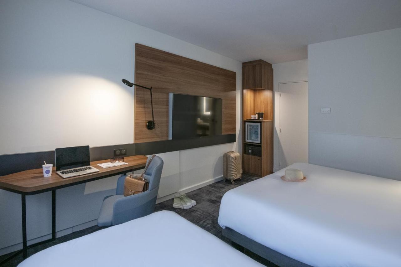 Classic Room with One Double Bed and One Single Bed,1259718913:JPEG