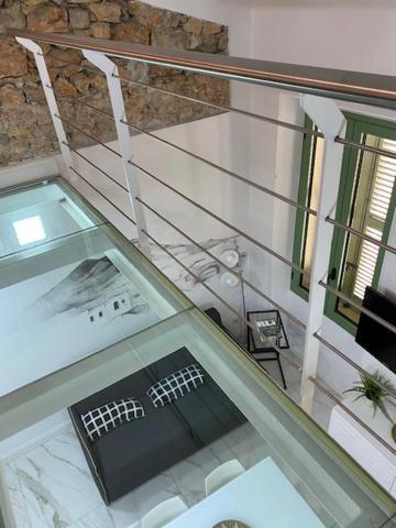 Maisonette,1266504100:JPEG