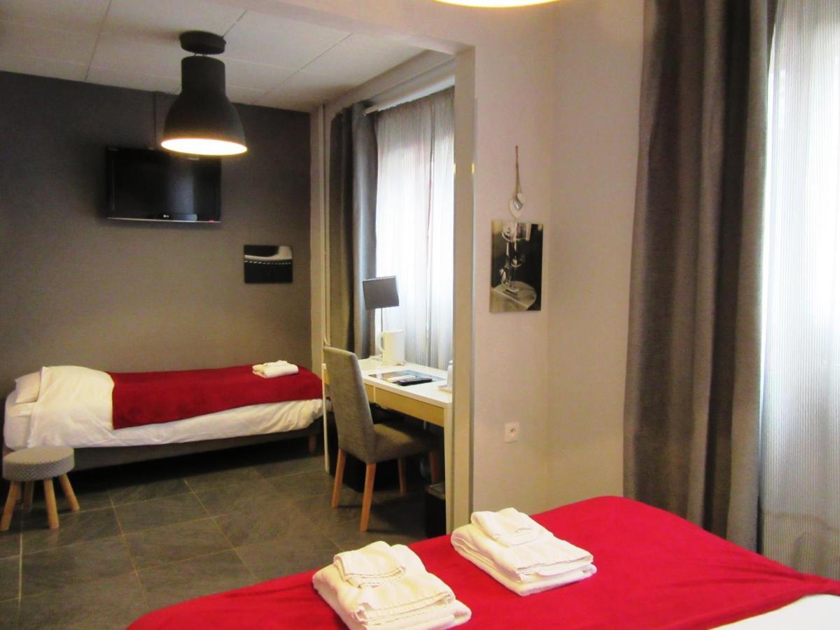 Comfort Triple Room