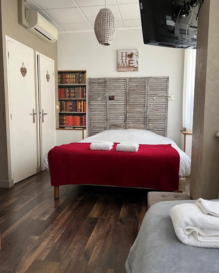 Comfort Triple Room