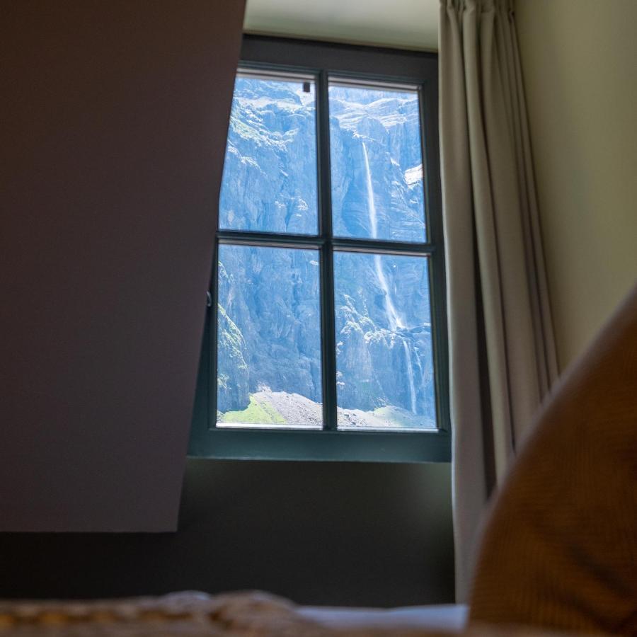 Double Room with Mountain View,1276412125:JPEG