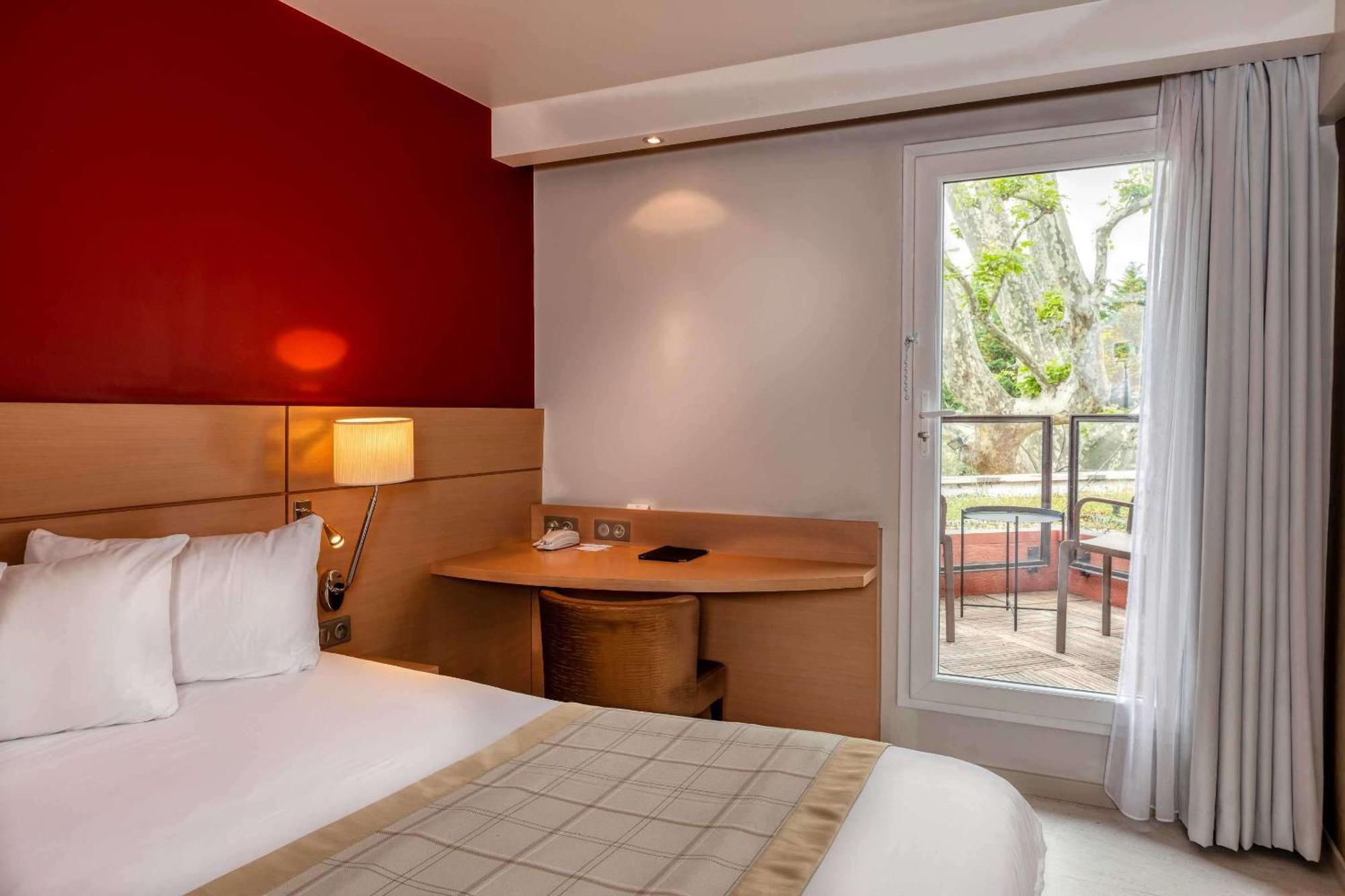 Superior Room King size Bed Balcony,1273767466:JPEG
