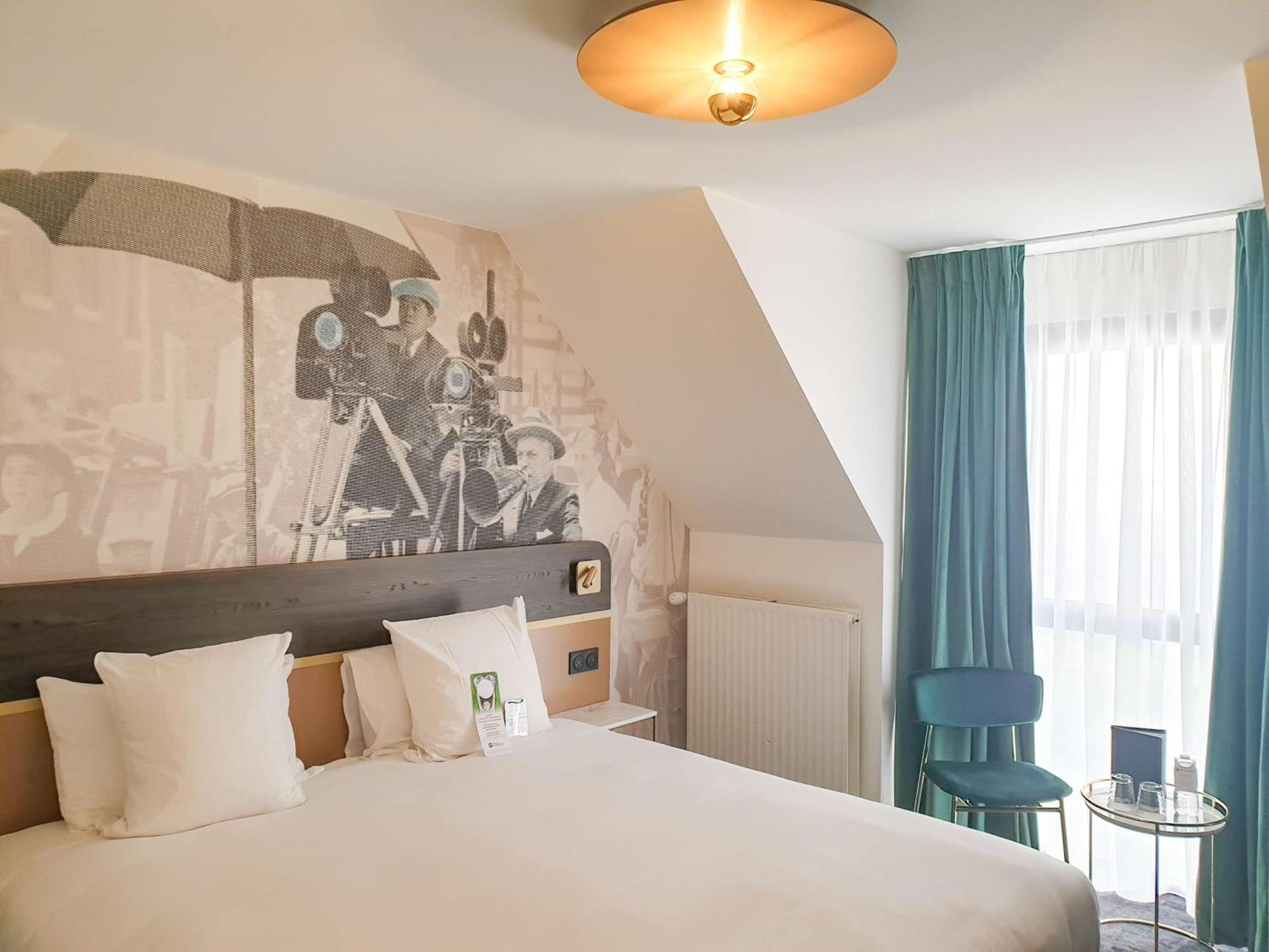 Familienzimmer mit Kingsize-Bett