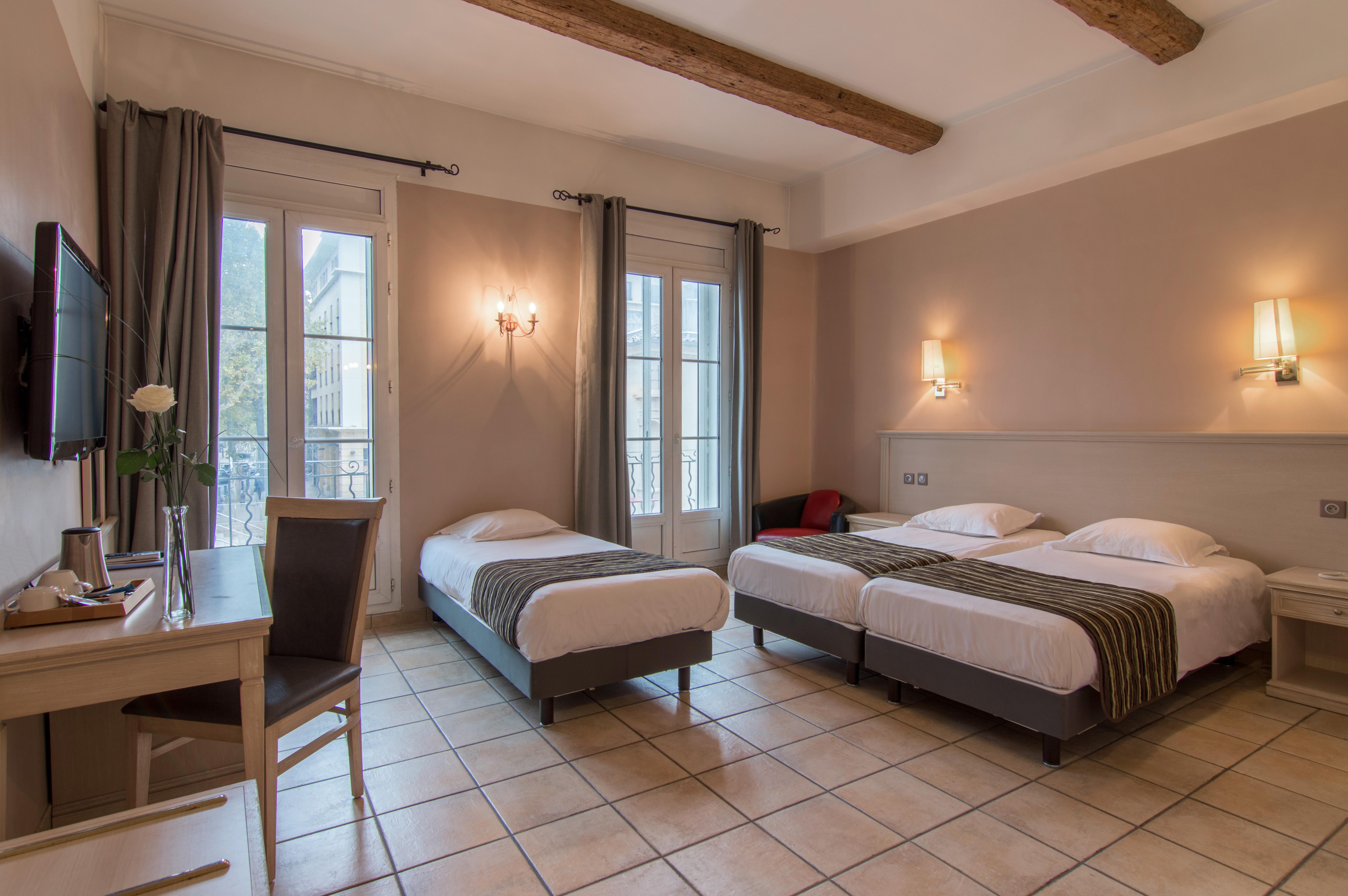 Superior Triple Room