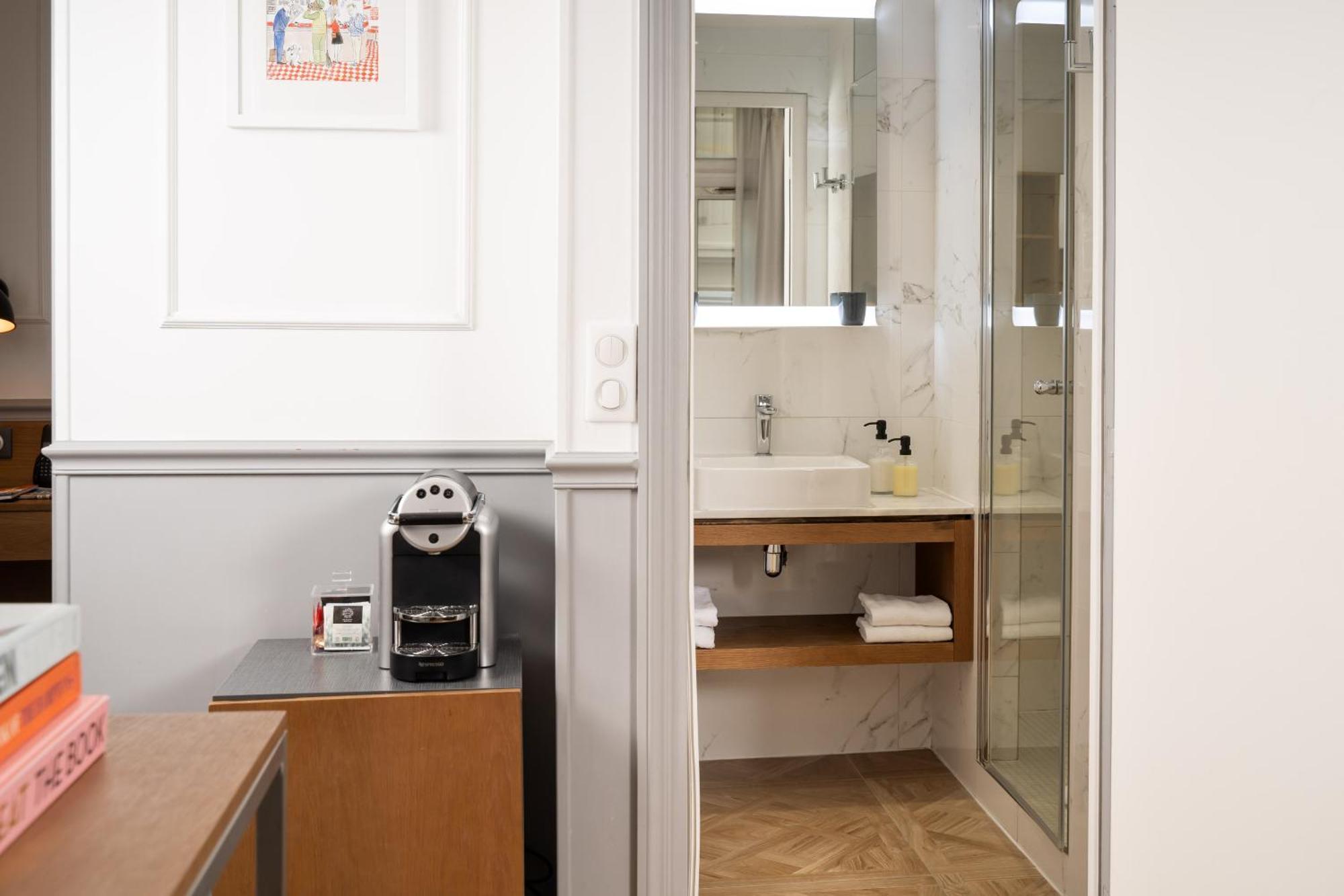 Lafayette Suite,1273913830:JPEG