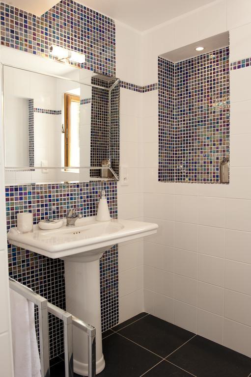 Chambre Double Confort avec Toilettes Extérieures Privées