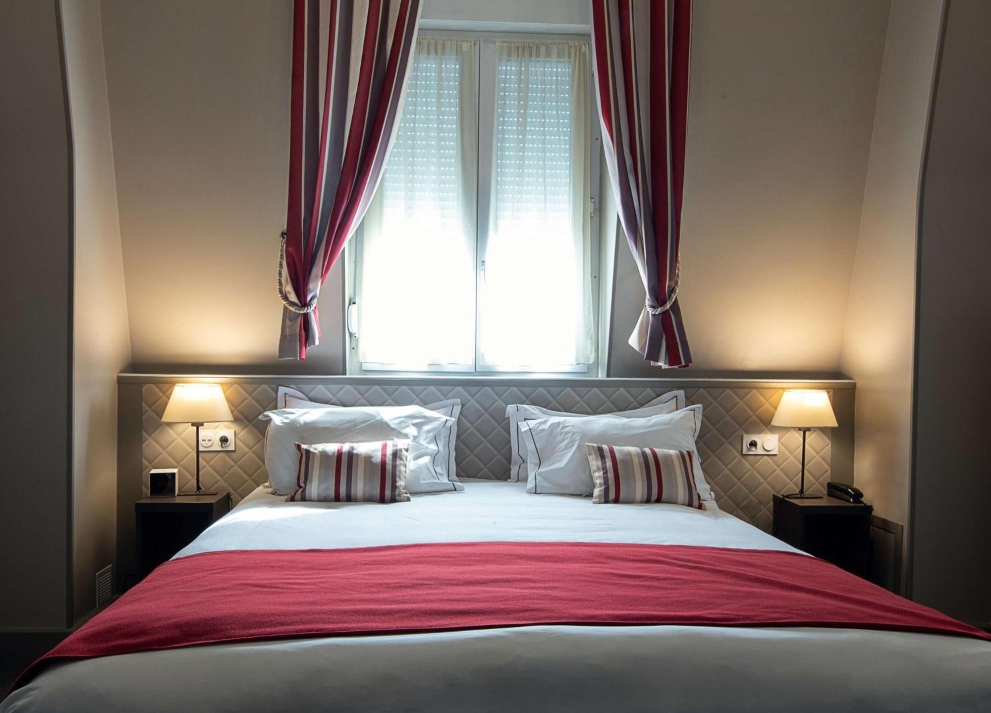 Superior King Room,1705969217:JPEG