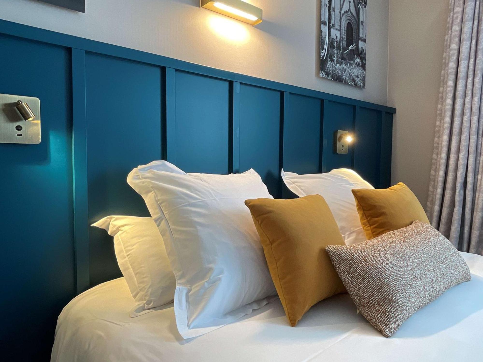 Comfort Queen Room