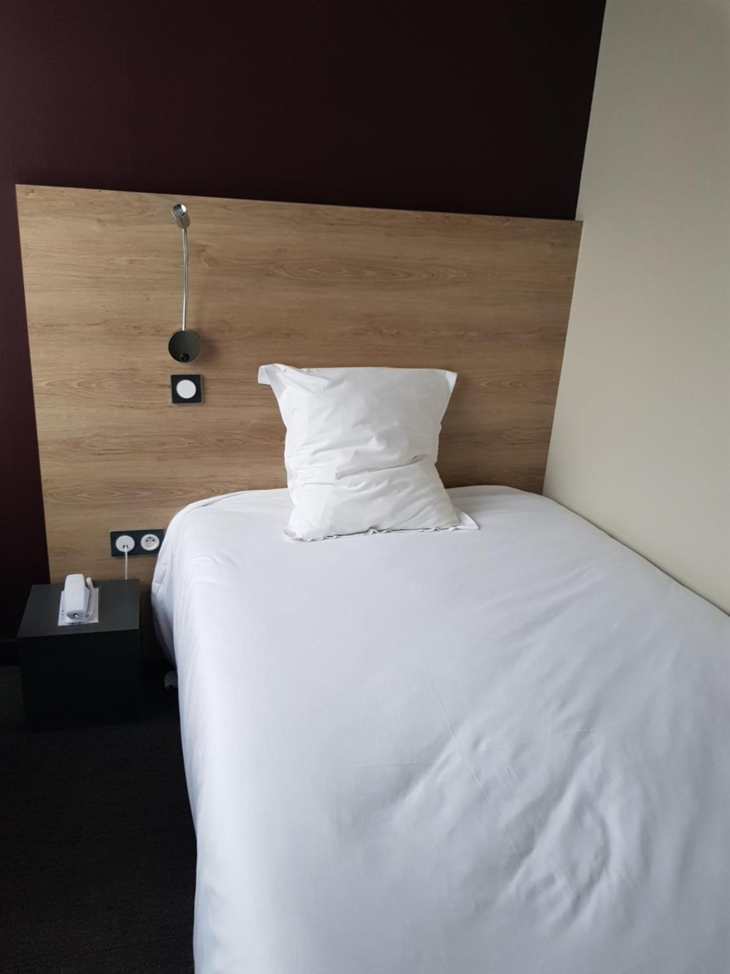 Single Room,1284875929:JPEG