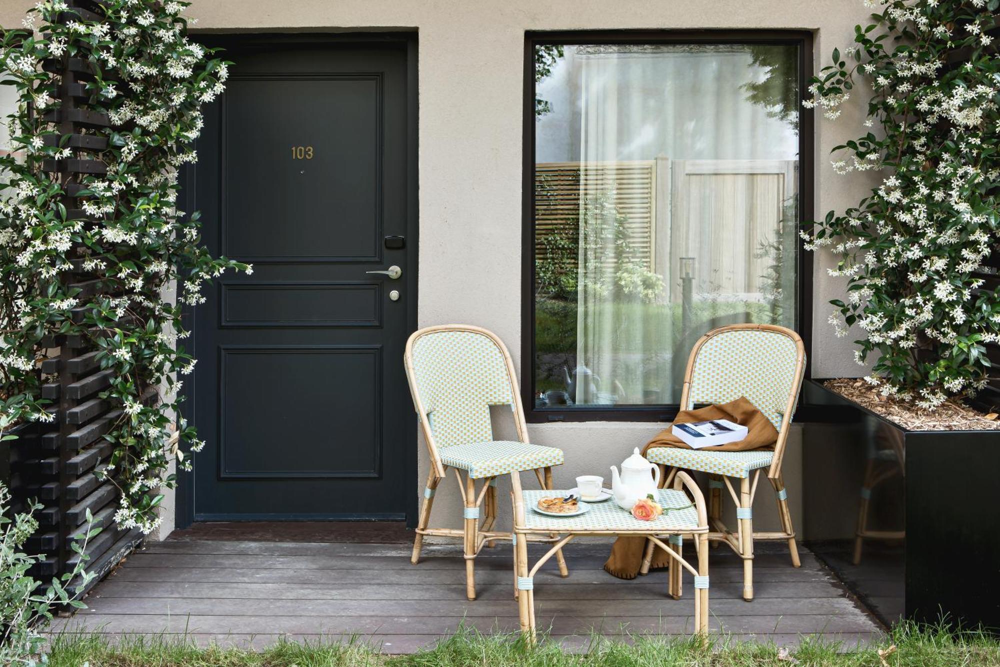 Double or Twin Room Terrace "Aubépine" Maison Boileau 39 rue Boileau