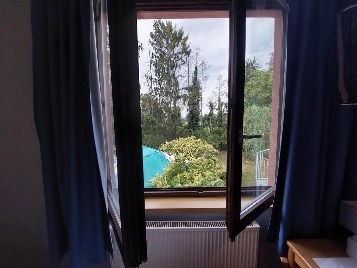 Twin Room Garden View,910388995:JPEG