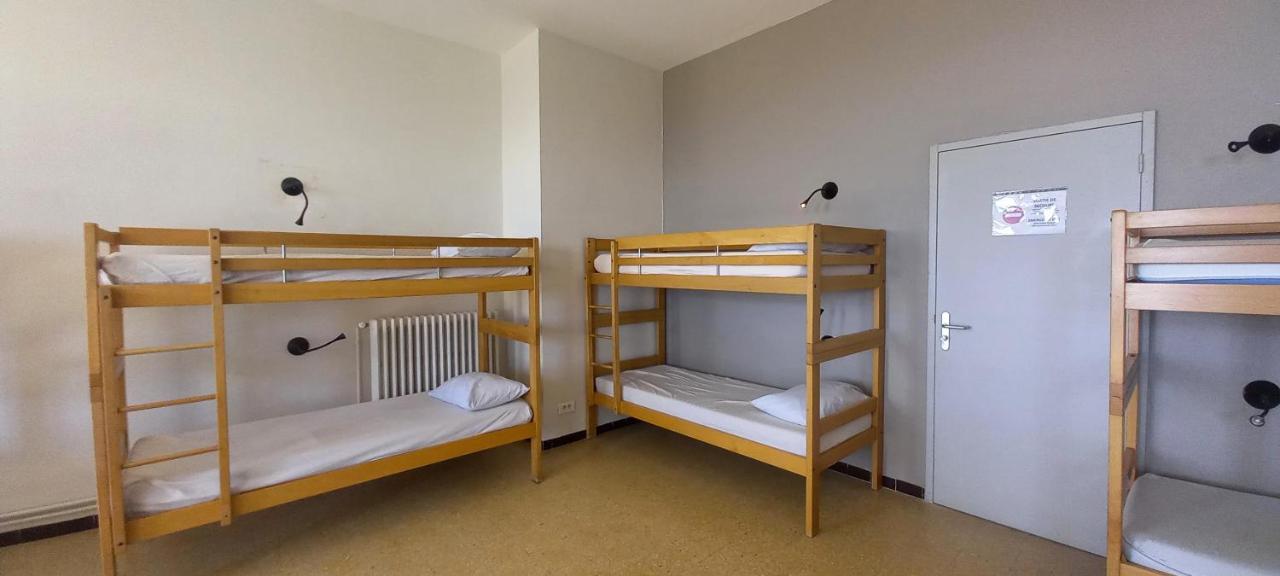 Bed in 6-Bed Male Dormitory – Shared Bathroom,1548389662:JPEG