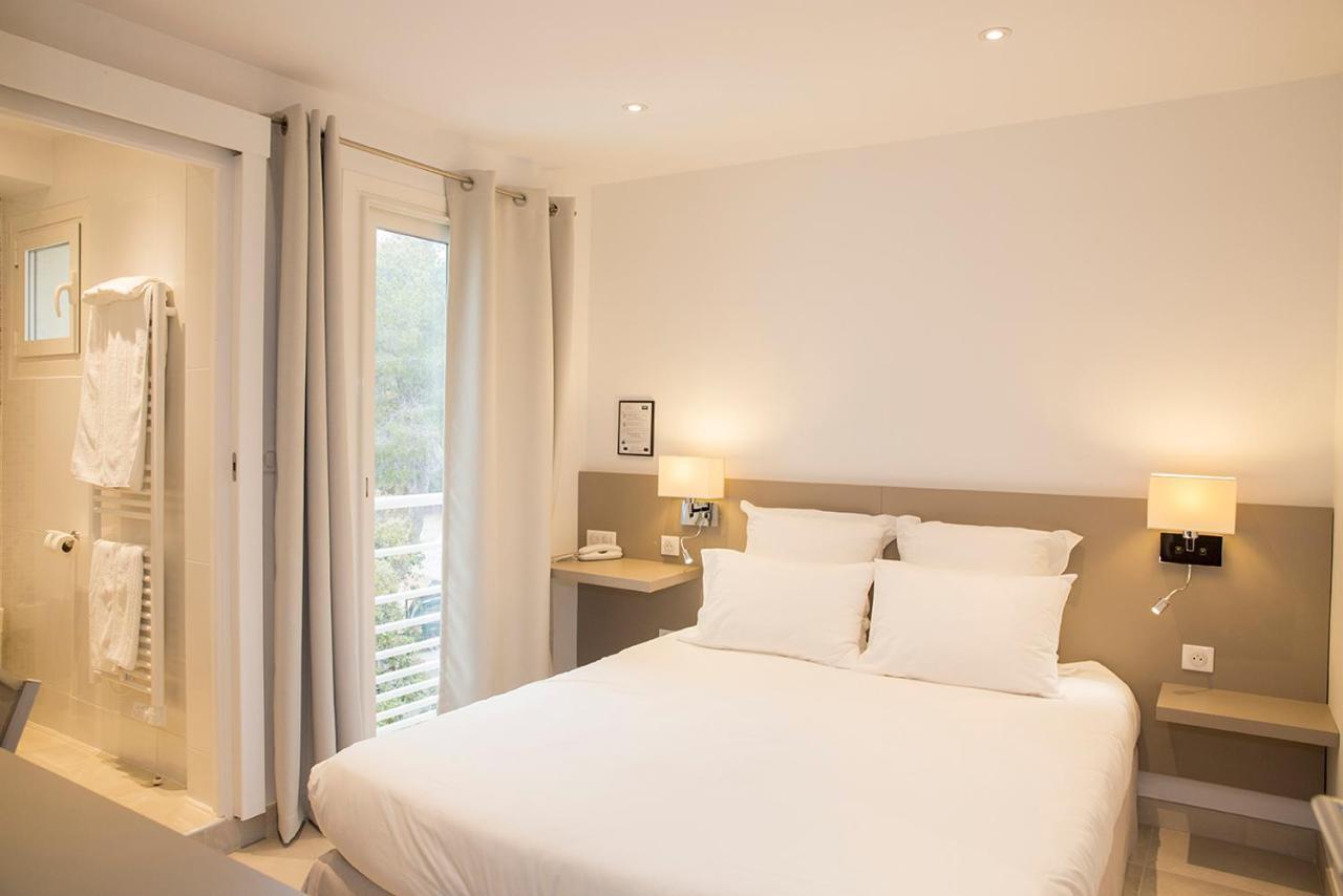 Chambre Double – Vue sur Cour