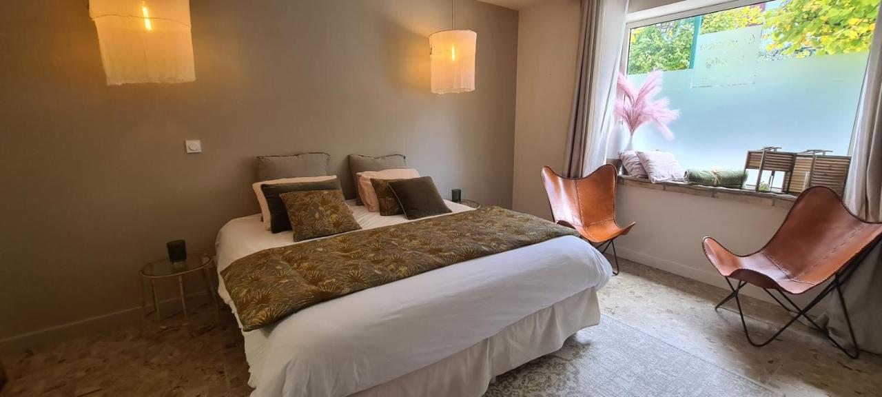 Superior King Suite