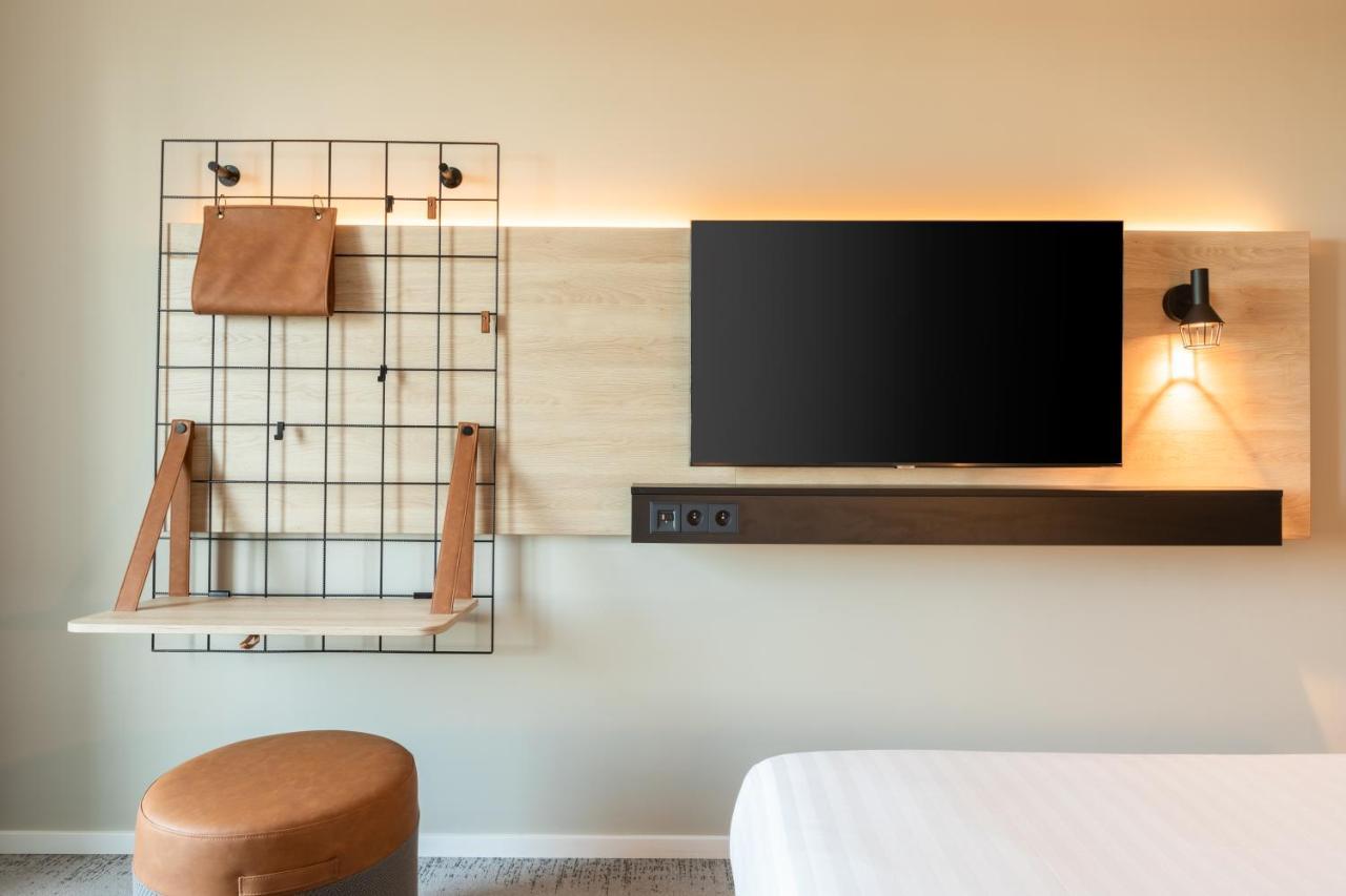 Moxy Family Sleeper