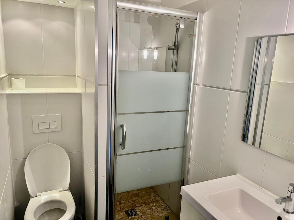 Double Room,1331050733:JPEG