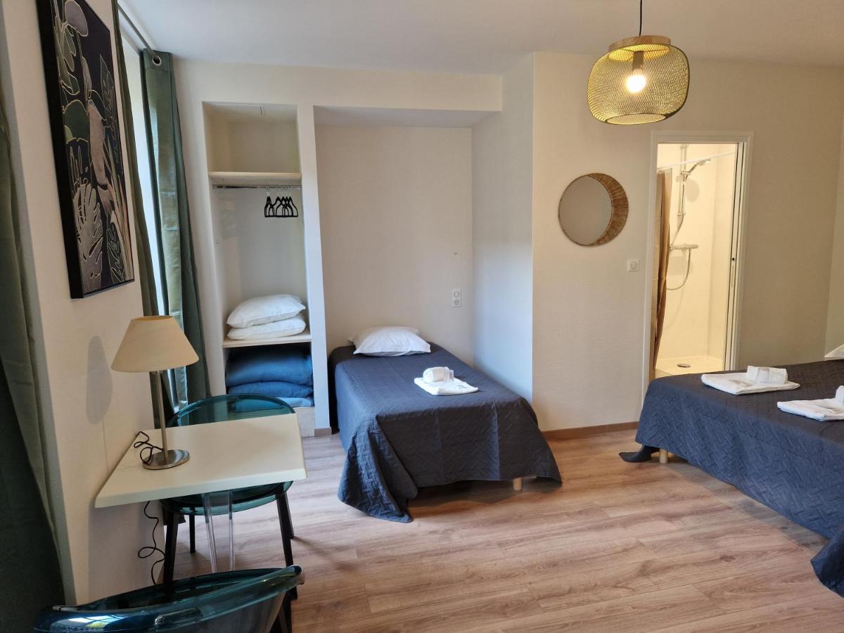 Classic Quadruple Room,1309337413:JPEG