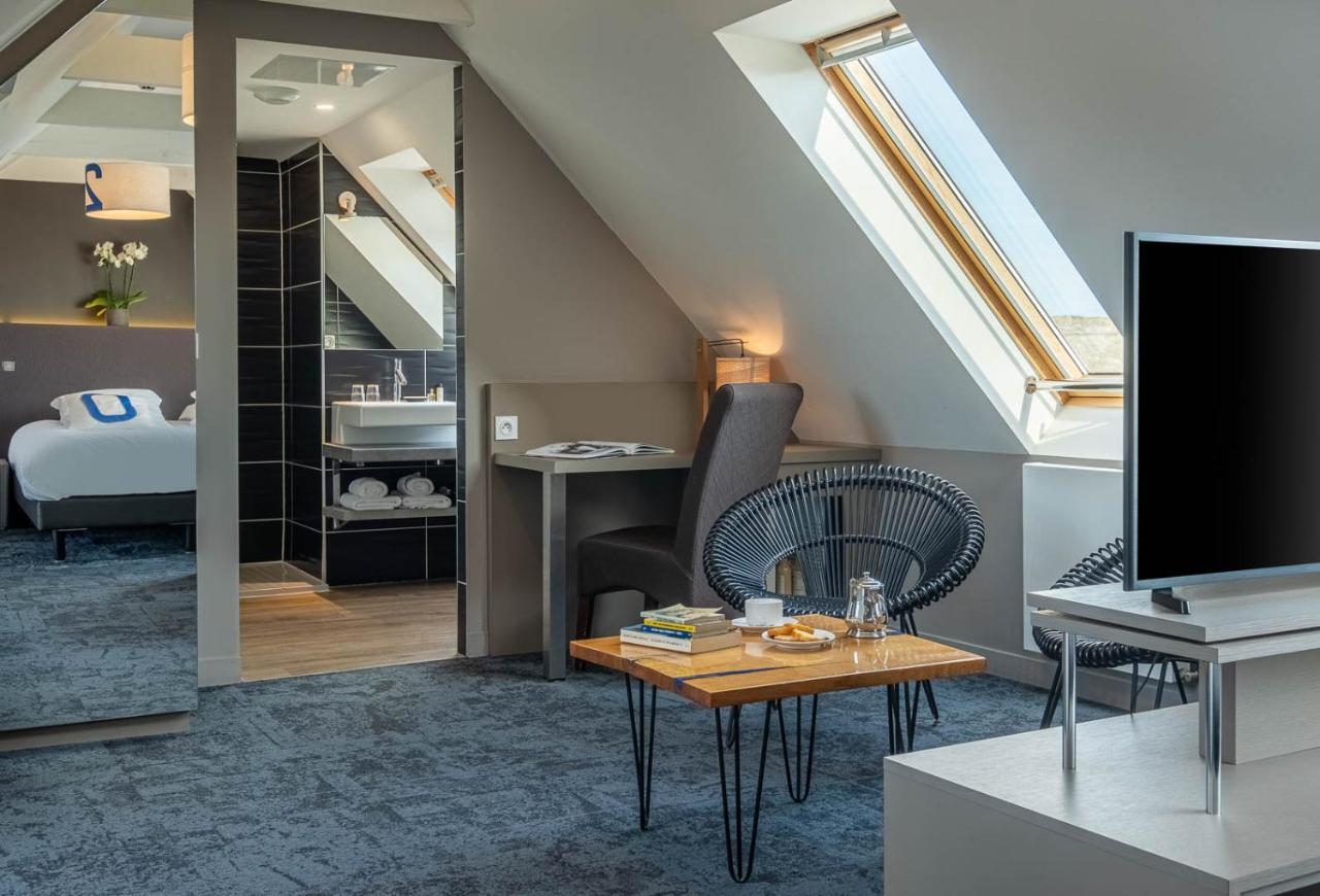Superior Double Room Sea Side