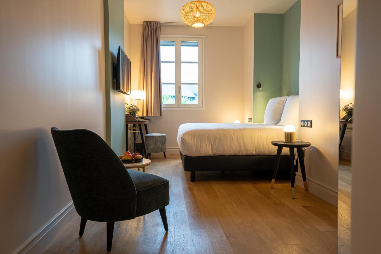Standard Double Room,1581397469:JPEG