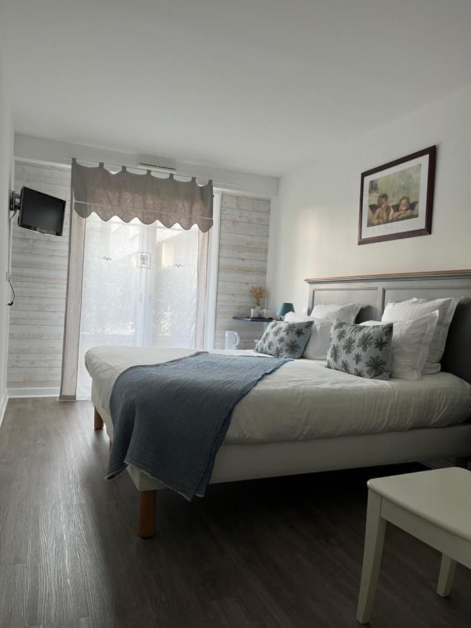 Classic Double or Twin Room,1329213719:JPEG