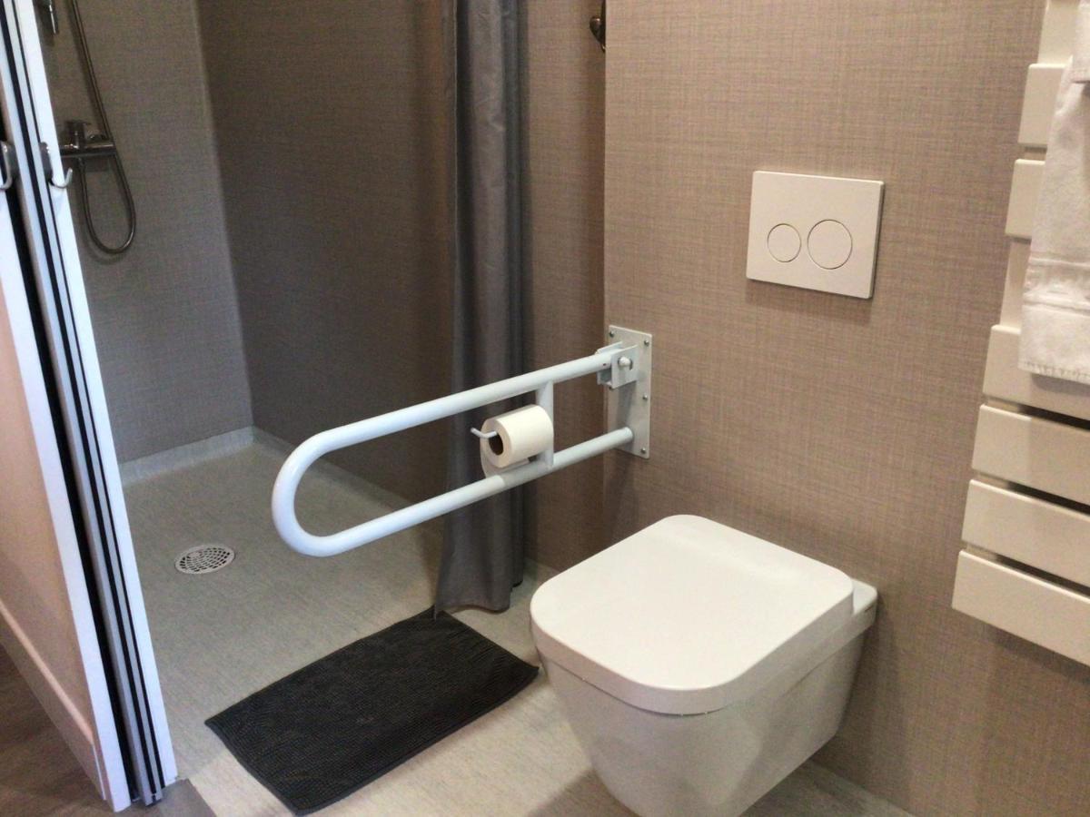 Double Room,1330530251:JPEG