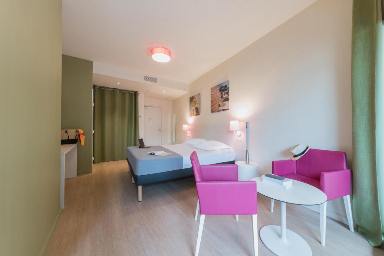 Two-Bedroom Apartment,1341648308:JPEG