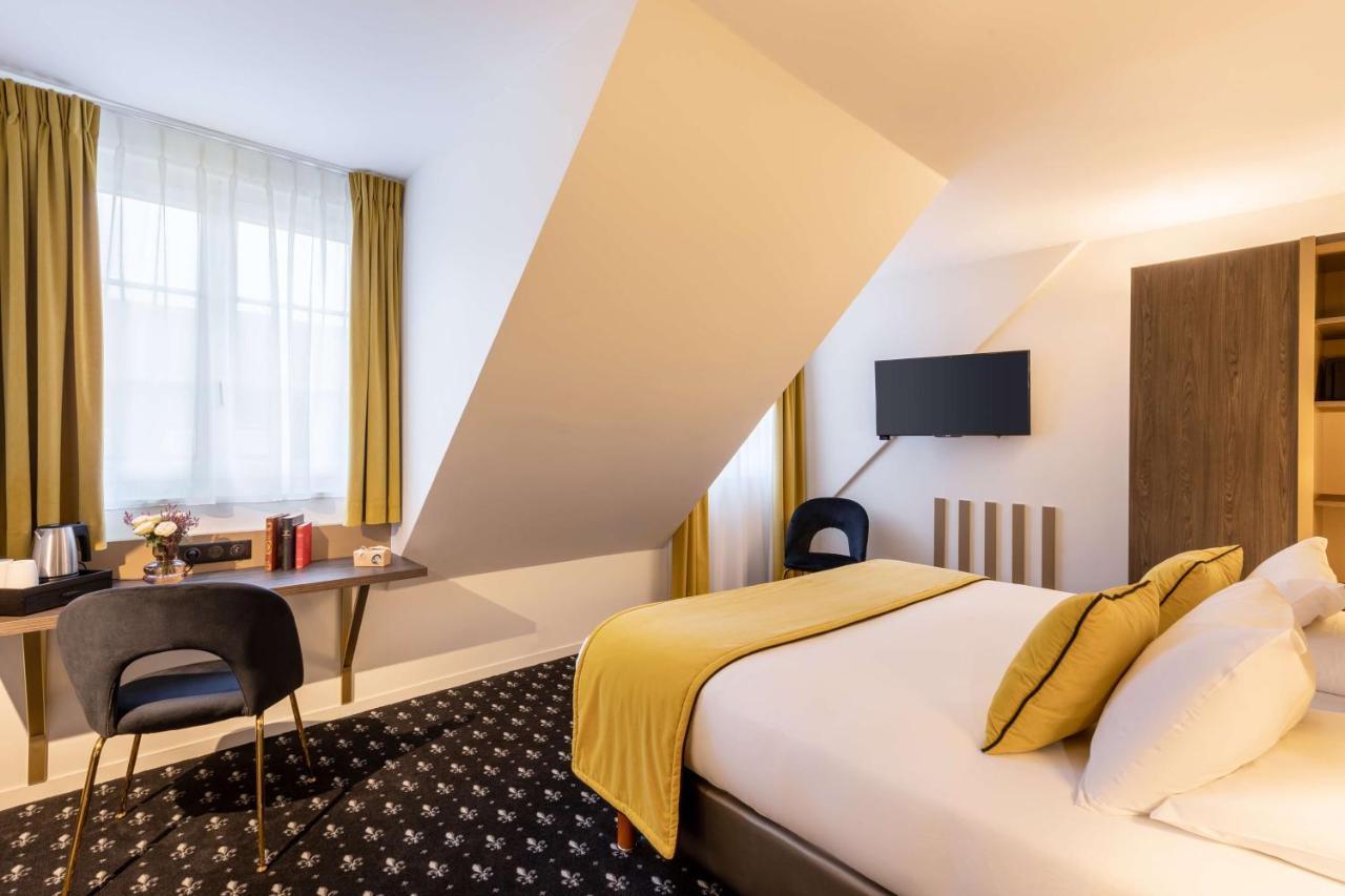 Comfort Queen Room