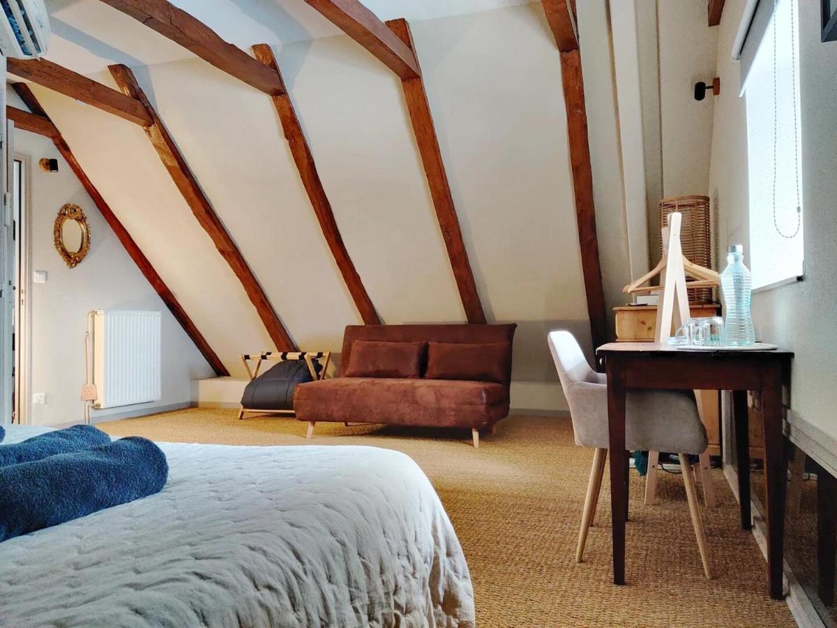 Large Double Room
