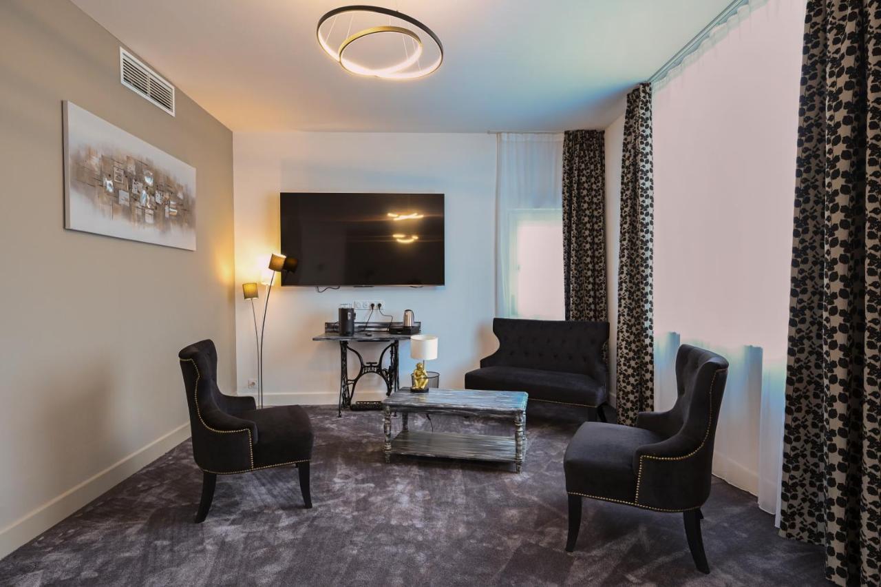 Presidential Suite