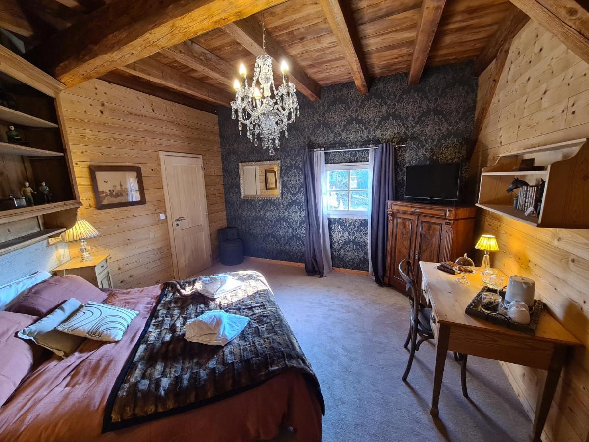 Doppelzimmer Côté Terrasse mit Gartenblick
