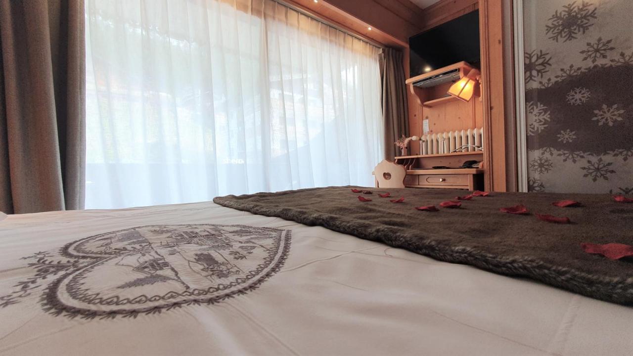 Cosy Double Room,1379530874:JPEG