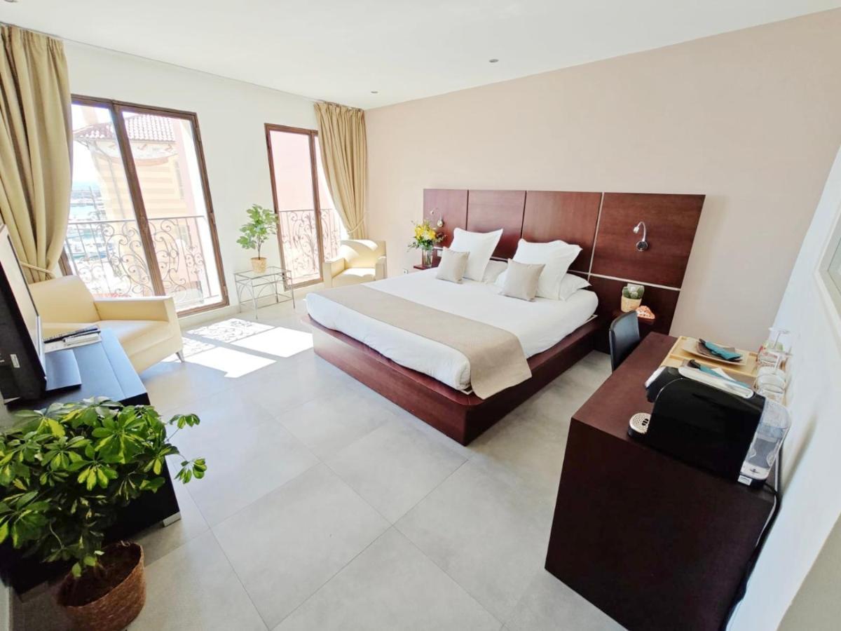 Private Double Room Not a hotel