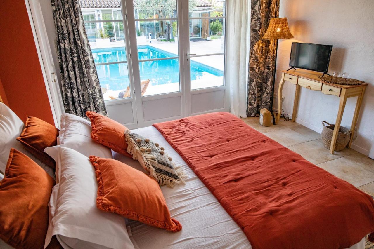 King Room Pool View