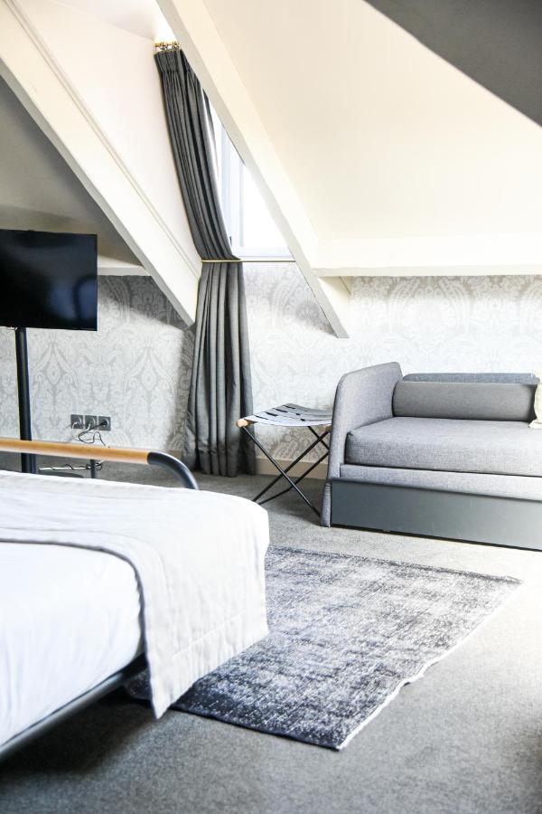Deluxe Family Suite